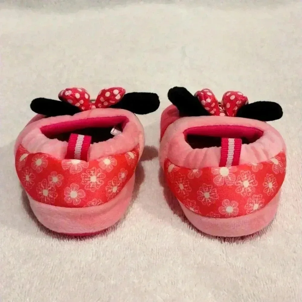 Minnie Mouse Pink Polka Dot Slippers NWOT